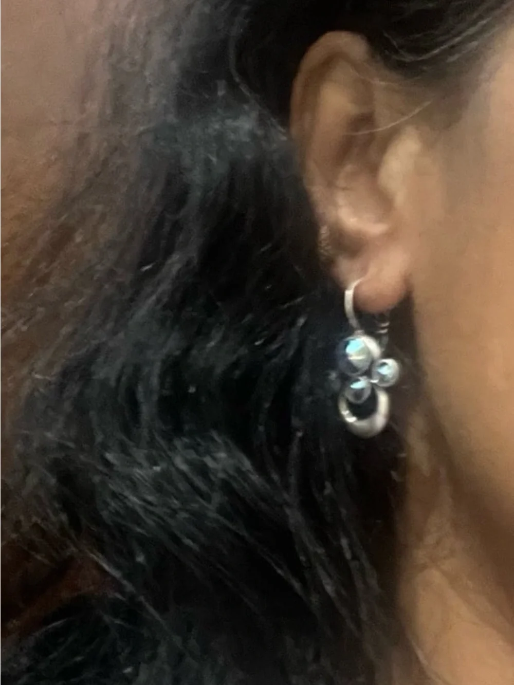 Shimmer V blue earrings vintage from touchstone crystal like new